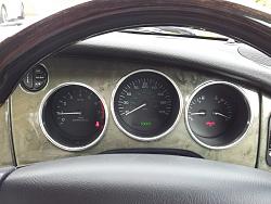 Does the &quot;Supercharged&quot; letters in the tachometer light up with the head lights on?-20121015_140823.jpg