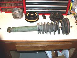 2000 XK8 front stru overhaul-old-strut-ready-overhaul.jpg