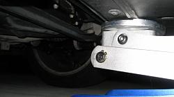 Location of Front Reinforced Structural Member-xkr-front-jacking-007.jpg