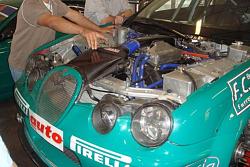 ... Team ferlito racing ...-racing-jaguar-r-engine-compartment.jpg