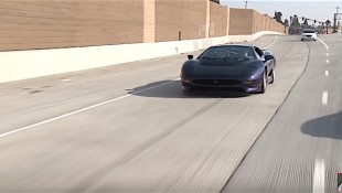 Jaguar XJ220 Visits Jay Leno’s Garage
