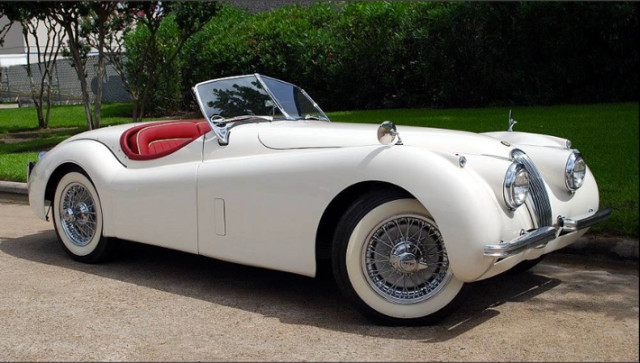Heavenly 1954 Jaguar XK120SE Roadster Heads to Mecum
