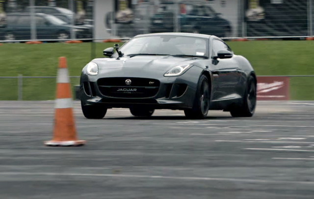 Jaguar Hoodwinks Expo Attendees With “Reality” Ride