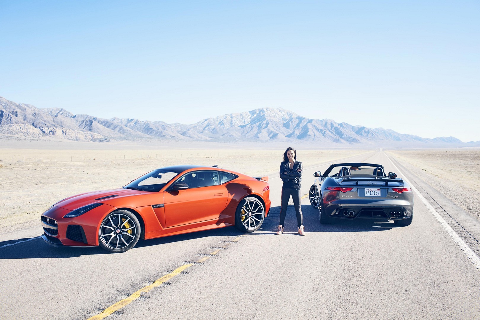 michelle-rodriguez-pushes-jaguar-f-type-svr-to-200-mph_4