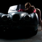 The 'Girls on Jaguars' Thread Should Help Cure Those Monday Blues