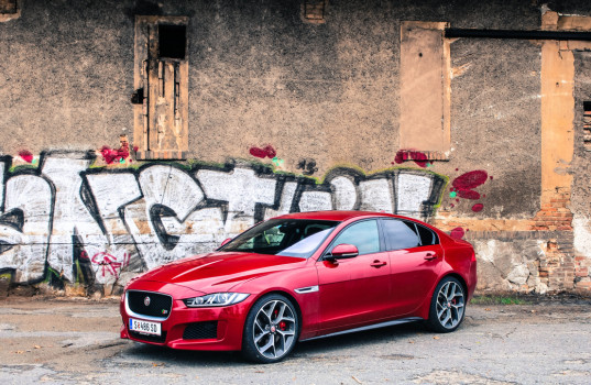 jaguar-xe-s-exterior-2-537x350