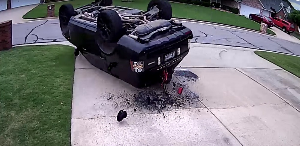 Jaguarforums.com Jaguar Land Rover Range Rover Crash J-Turn Fail