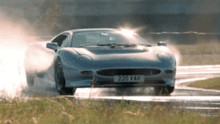 Rare Spares: The Jaguar XJ220 Owes A Favor To One Tire Company