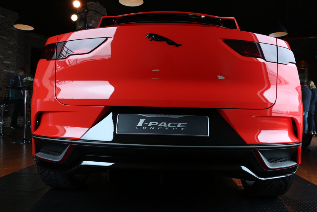 Jaguarforums.com 2018 Jaguar I-PACE Concept EV SUV Electric Vehicle FIA Formula E Brooklyn ePrix