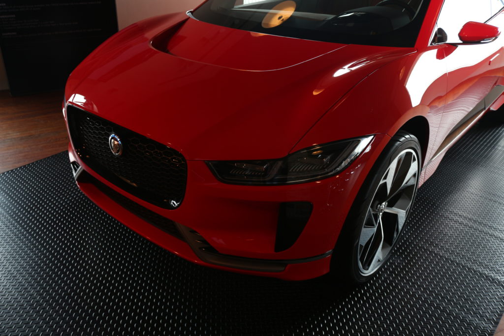 Jaguarforums.com 2018 Jaguar I-PACE Concept EV SUV Electric Vehicle FIA Formula E Brooklyn ePrix