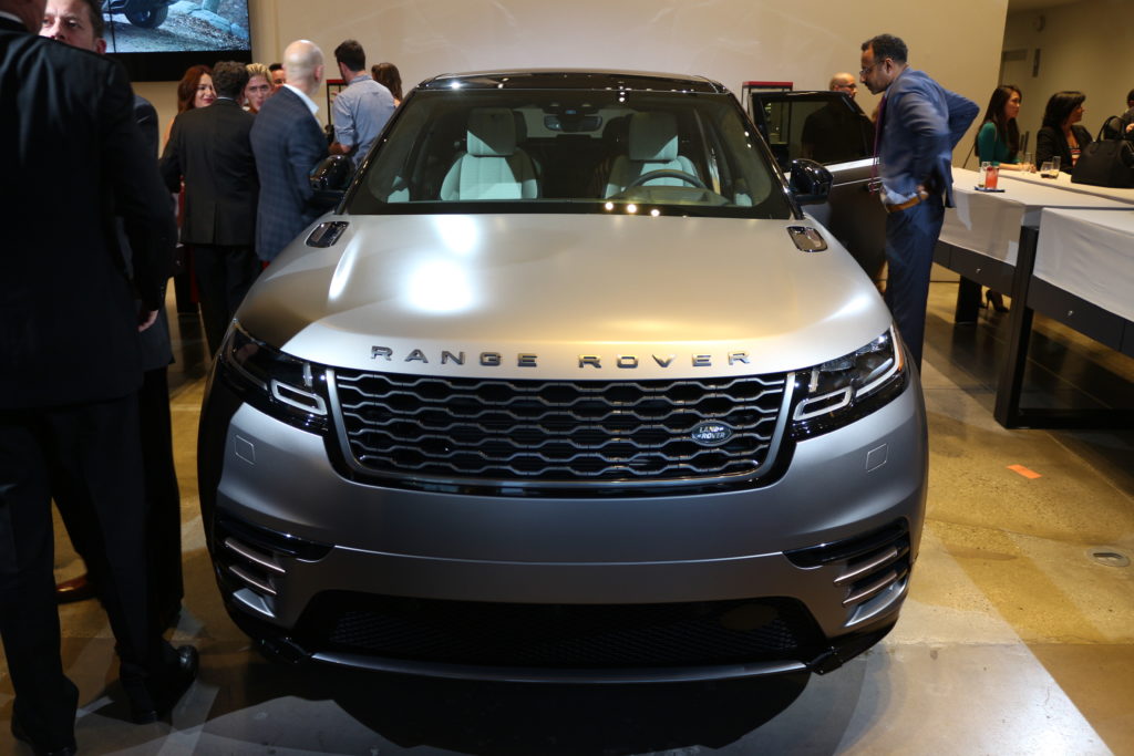 Jaguarforums.com Jaguarforums Jaguar Land Rover Velar 2018 Details Info Hollywood Unveil Los Angeles