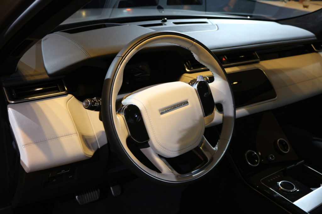 Jaguarforums.com Jaguarforums Jaguar Land Rover Velar 2018 Details Info Hollywood Unveil Los Angeles