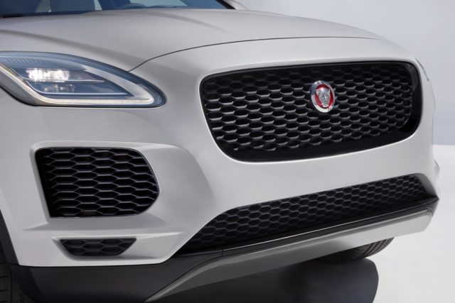 jagepace18myexteriordetailsgrille13071711-resize-1024x682