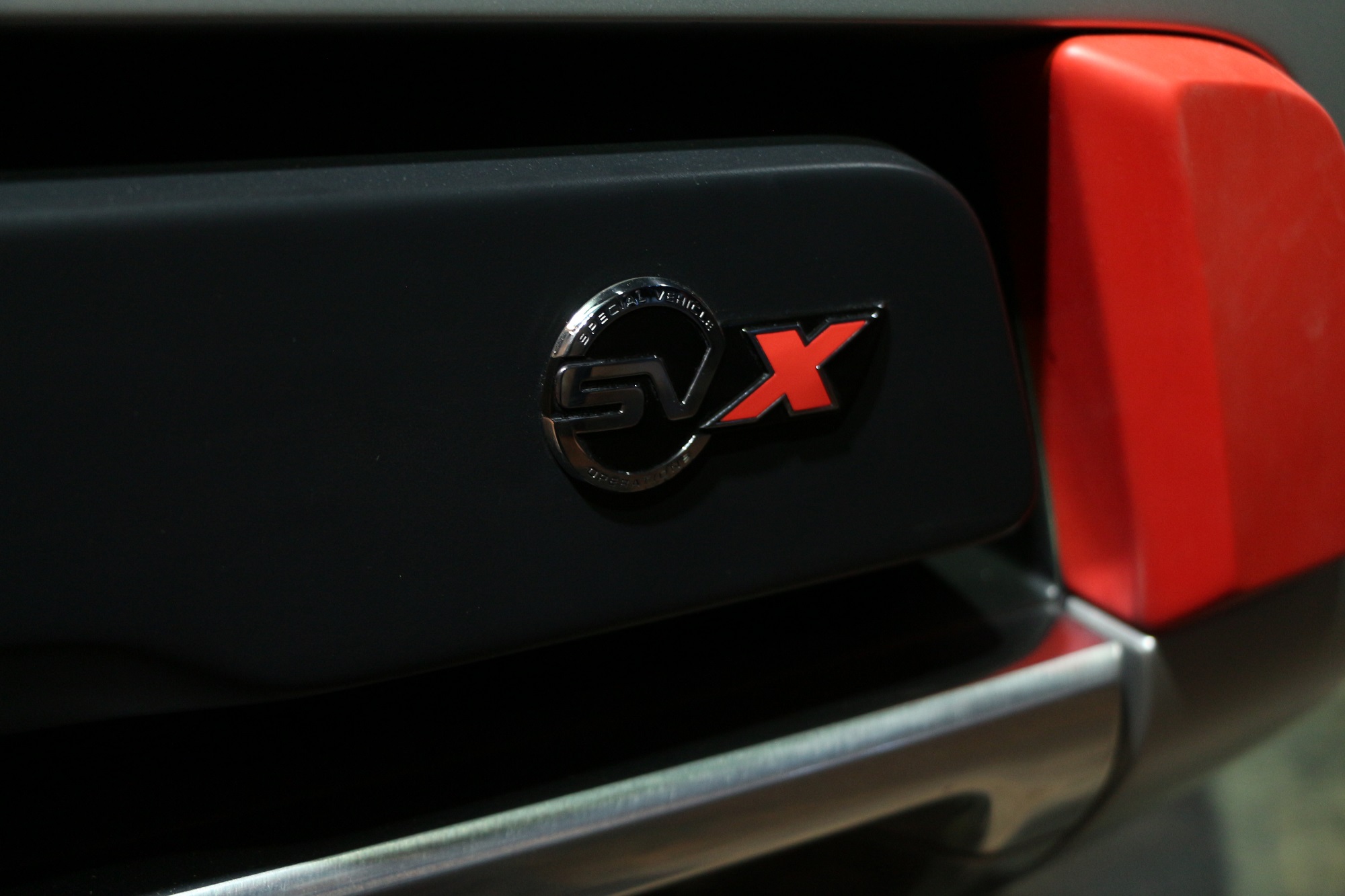 Jaguarforums.com Land Rover Range Rover SVR Sport SVX SVAutobiography LA L.A. Los Angeles Auto Show 2017 2018 Discovery Evoque Velar