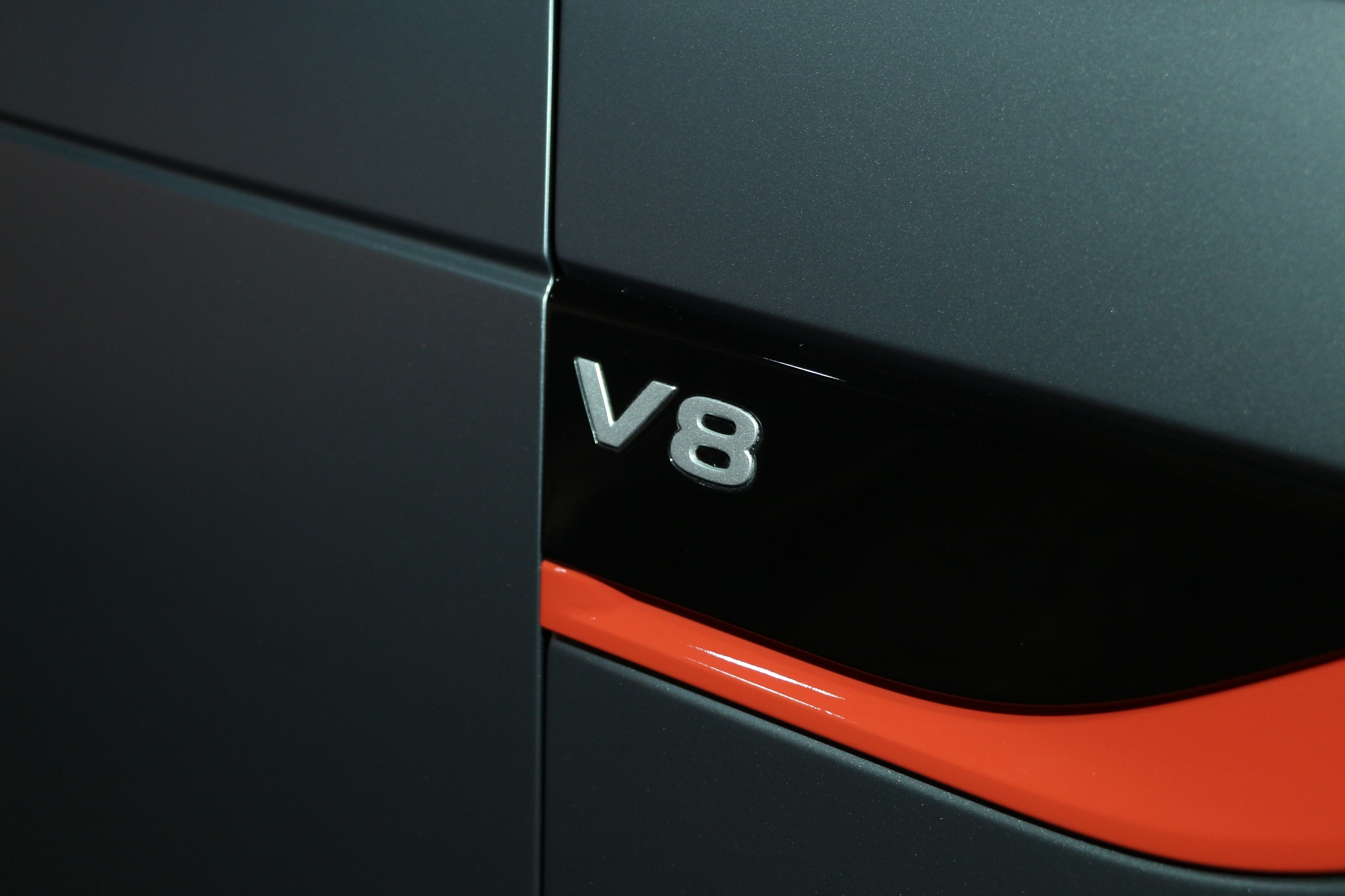 Jaguarforums.com Land Rover Range Rover SVR Sport SVX SVAutobiography LA L.A. Los Angeles Auto Show 2017 2018 Discovery Evoque Velar