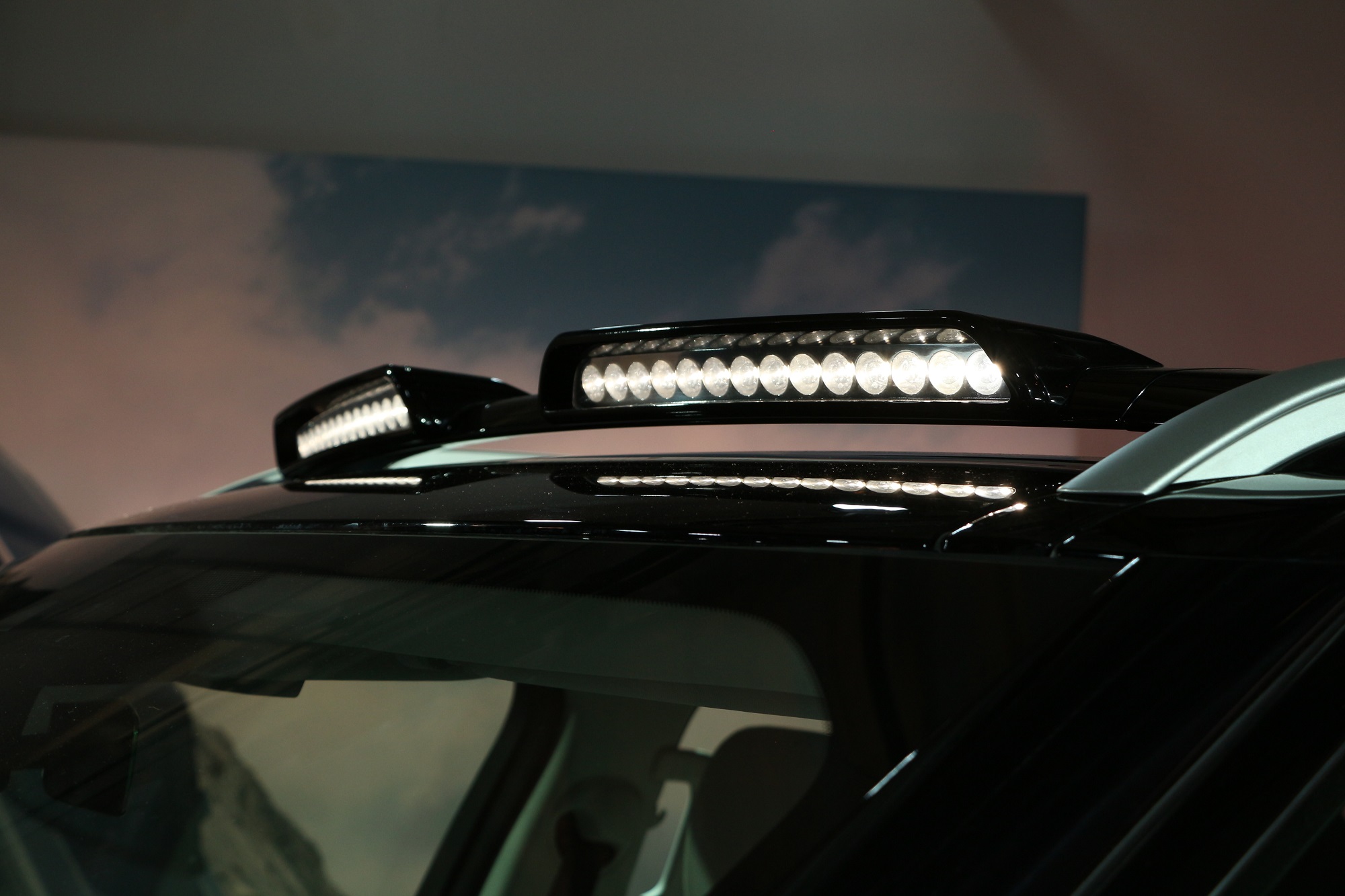 Jaguarforums.com Land Rover Range Rover SVR Sport SVX SVAutobiography LA L.A. Los Angeles Auto Show 2017 2018 Discovery Evoque Velar