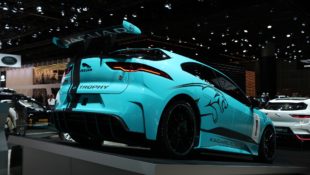 Jaguarforums.com 2018 2017 Jaguar I-PACE EV LA Los Angeles Auto Show Hybrid Electric eTrophy Race Car I-TYPE FIA Formula E