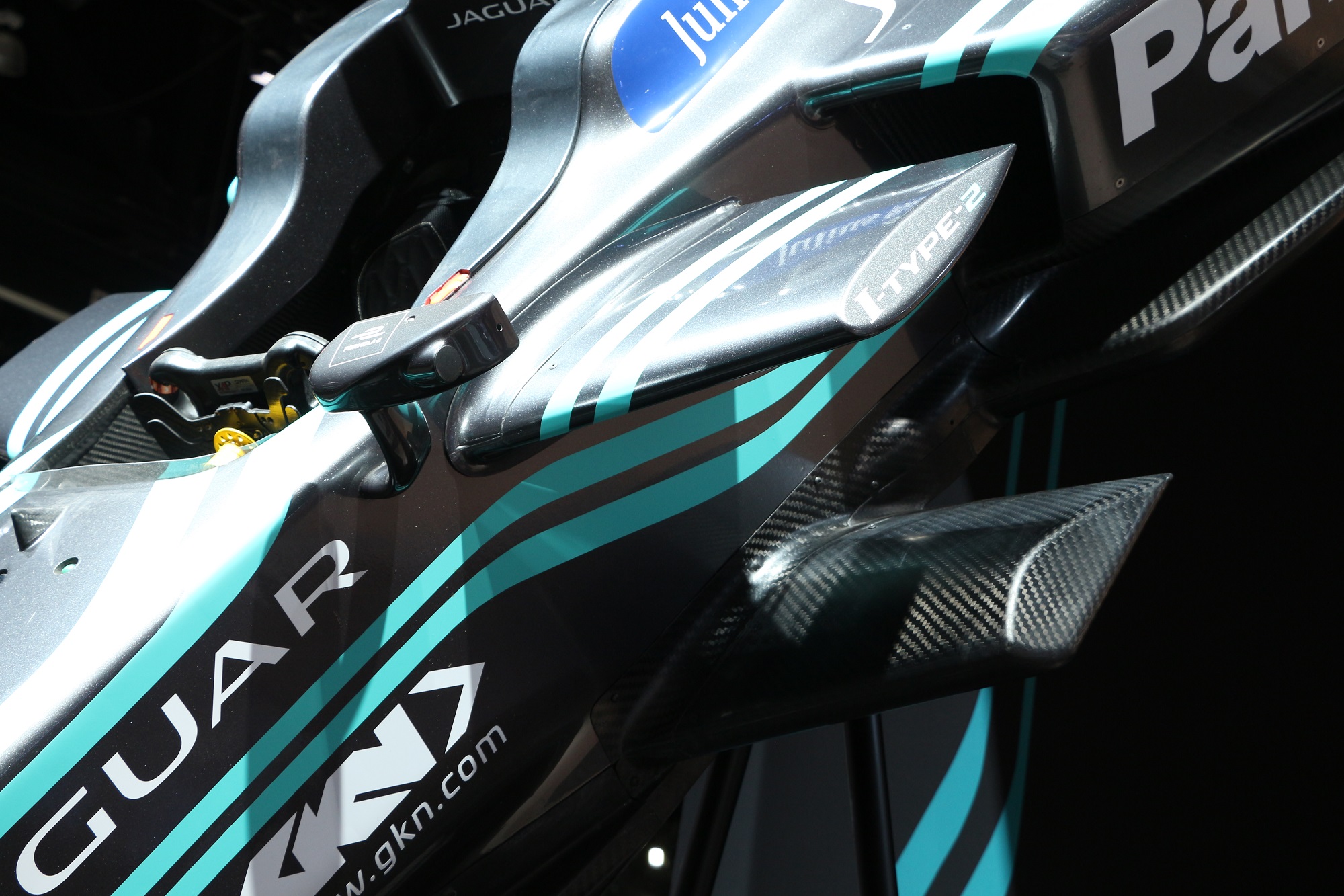 Jaguarforums.com 2018 2017 Jaguar I-PACE EV LA Los Angeles Auto Show Hybrid Electric eTrophy Race Car I-TYPE FIA Formula E