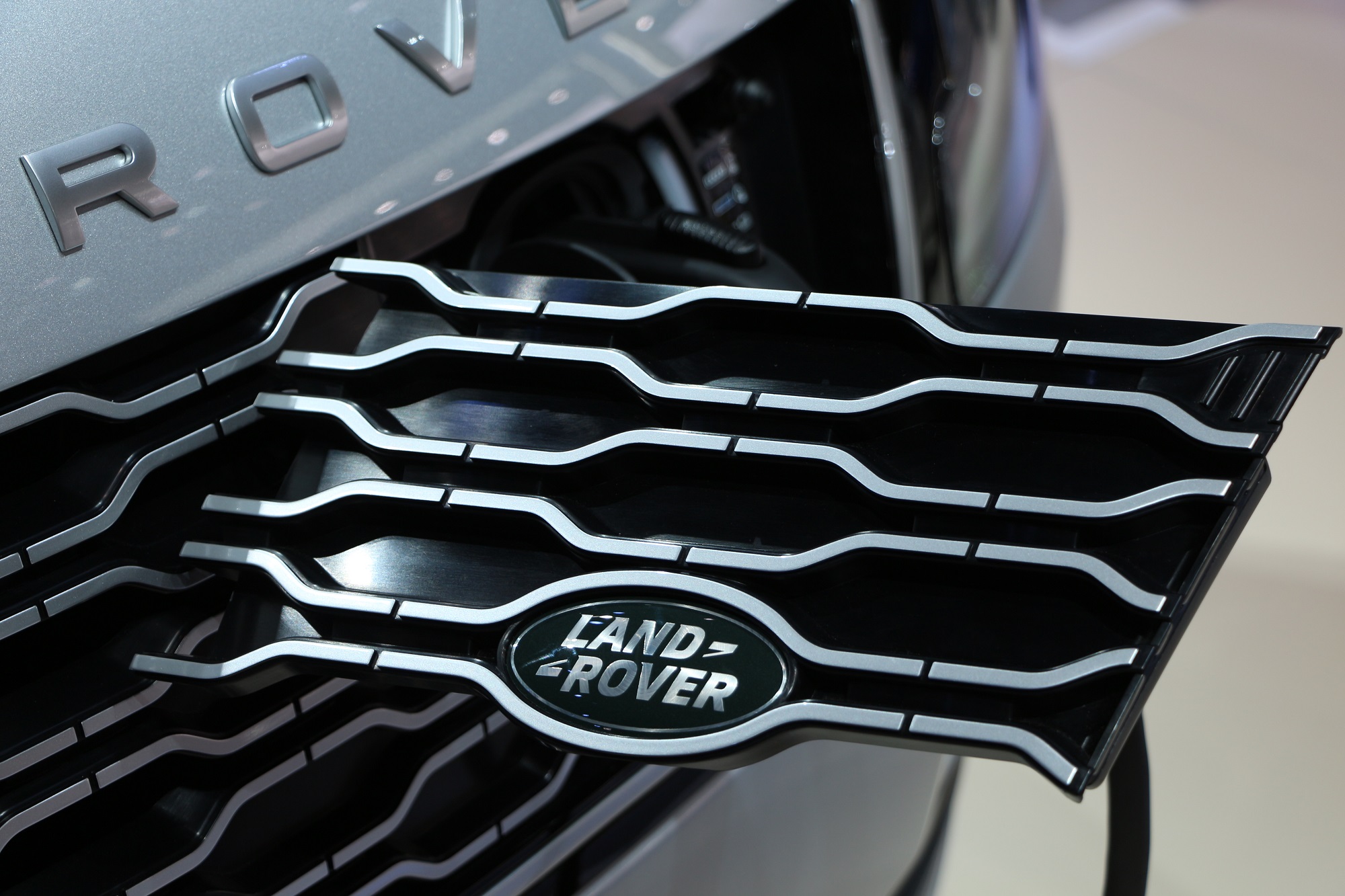 Jaguarforums.com Land Rover Range Rover SVR Sport SVX SVAutobiography LA L.A. Los Angeles Auto Show 2017 2018 Discovery Evoque Velar