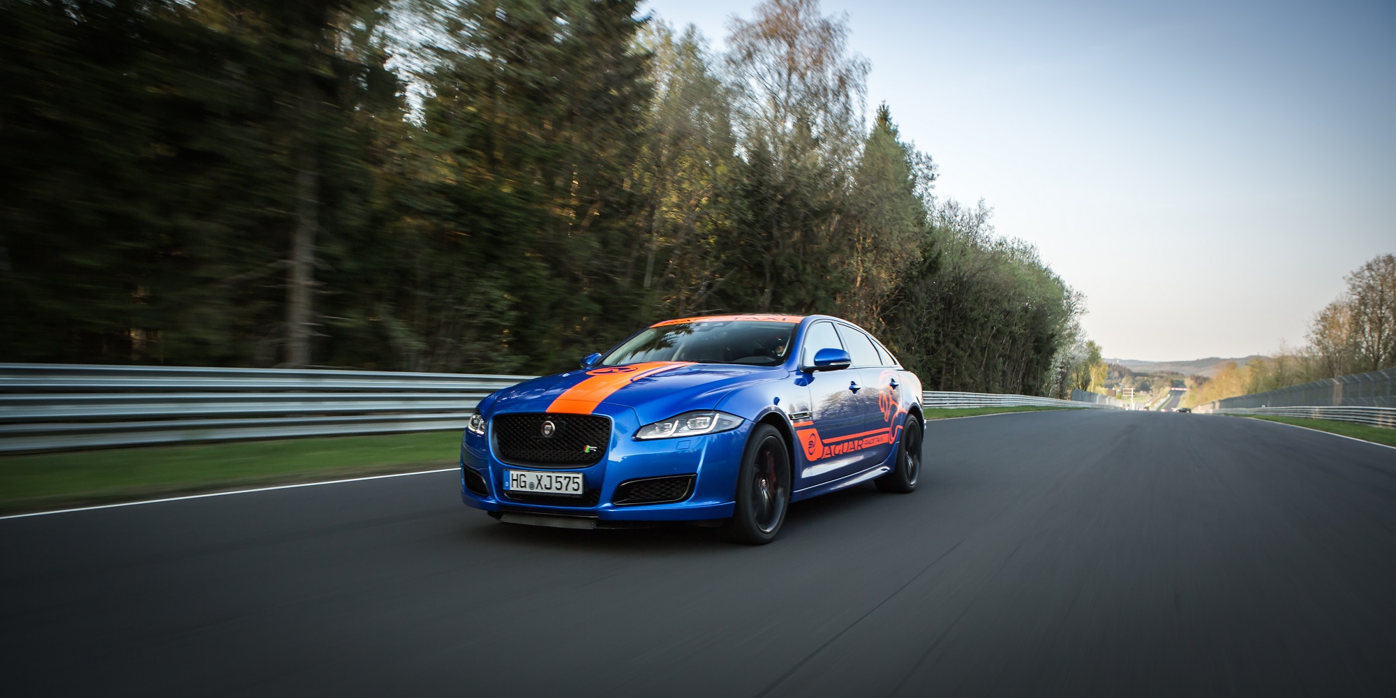 Jaguarforums.com Jaguar Race Taxi Nurburgring F-Type SVR XJR575