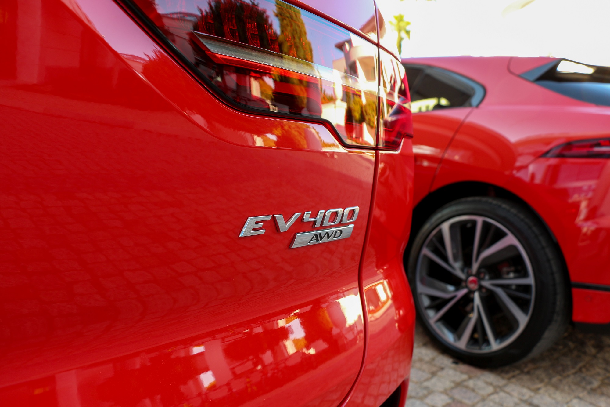Jaguarforums.com 2018 2019 Jaguar I-PACE EV Electric Vehicle Review News Drive
