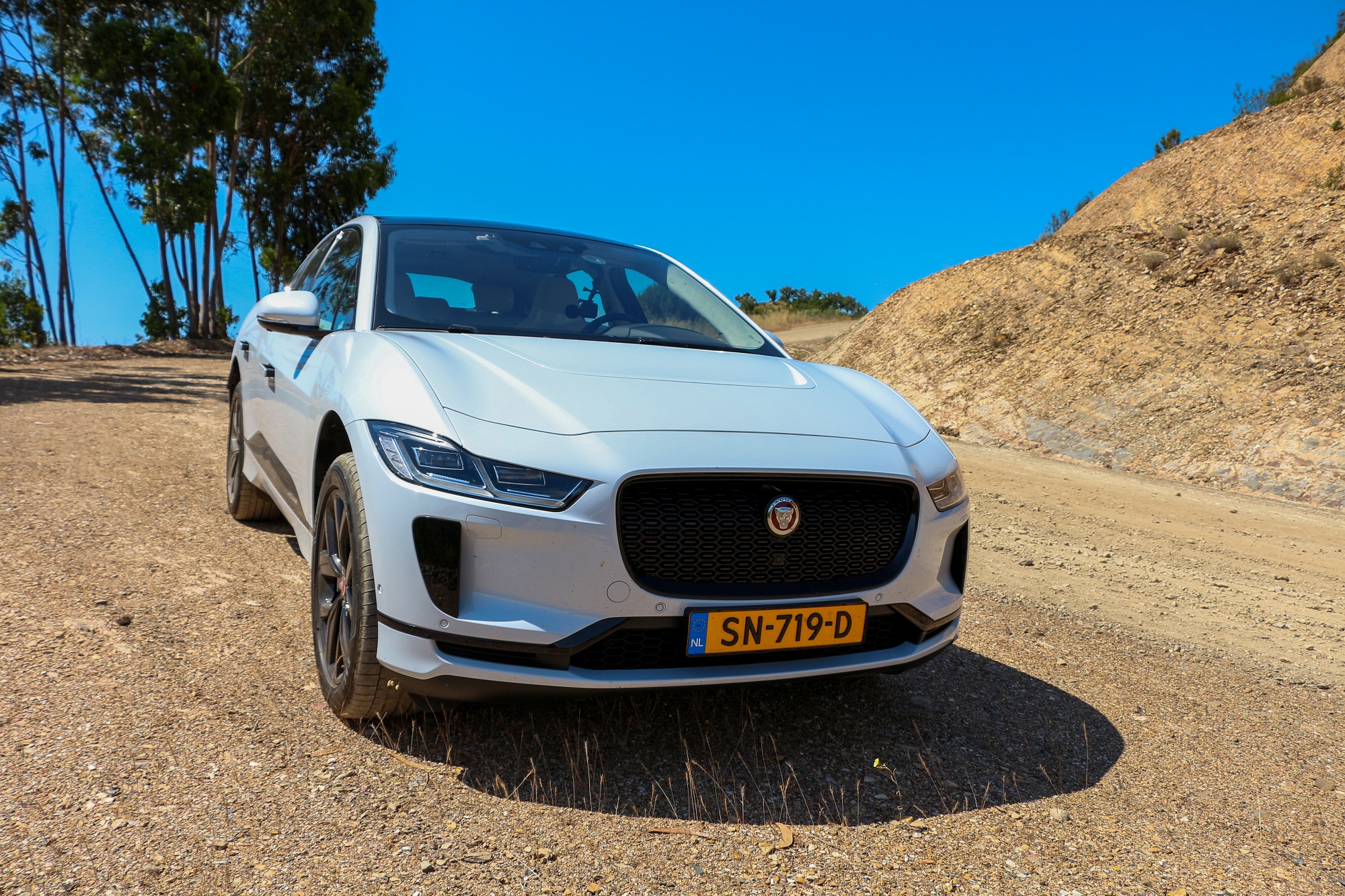 Jaguarforums.com 2018 2019 Jaguar I-PACE EV Electric Vehicle Review News Drive