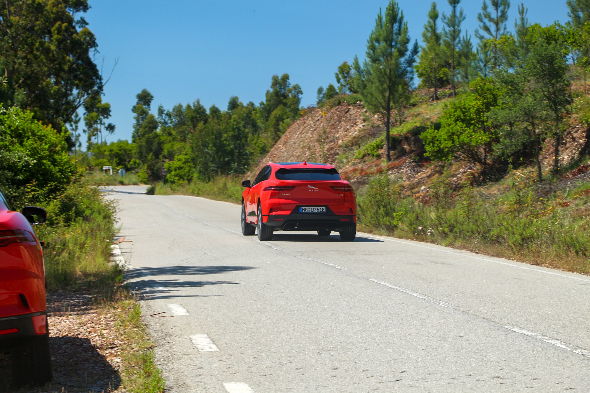 Jaguarforums.com 2018 2019 Jaguar I-PACE EV Electric Vehicle Review News Drive