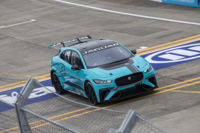 Jaguarforums.com Jaguar I-PACE eTrophy Race Car Debut