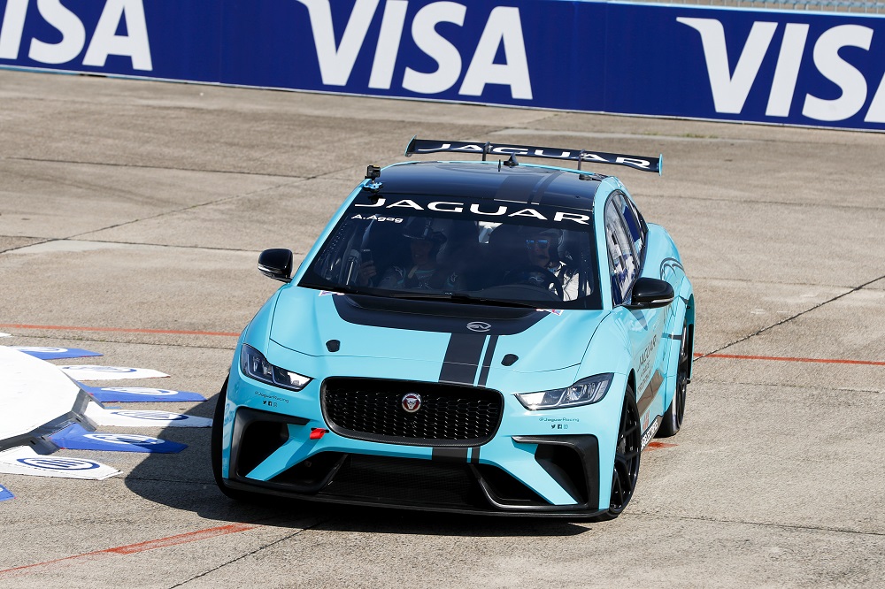 Jaguarforums.com Jaguar I-PACE eTrophy Race Car Debut