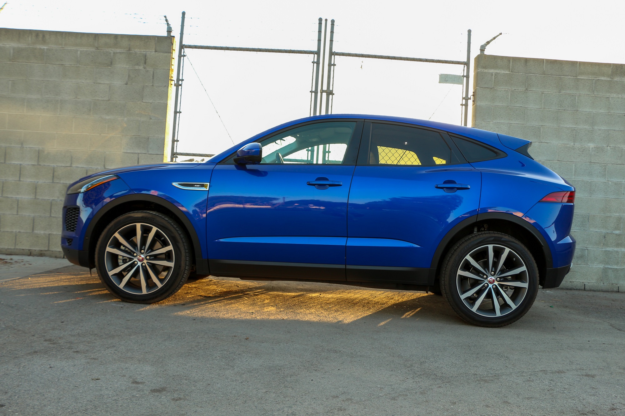 Jaguarforums.com 2018 2019 Jaguar E-PACE SE P250 AWD Review Drive Opinion Interior Exterior