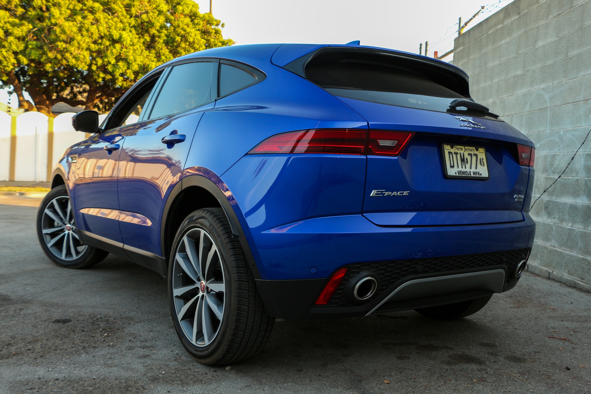 Jaguarforums.com 2018 2019 Jaguar E-PACE SE P250 AWD Review Drive Opinion Interior Exterior