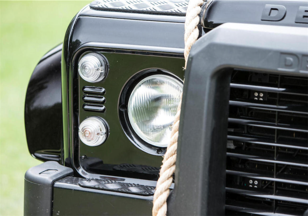Jame Bond SPECTRE Land Rover