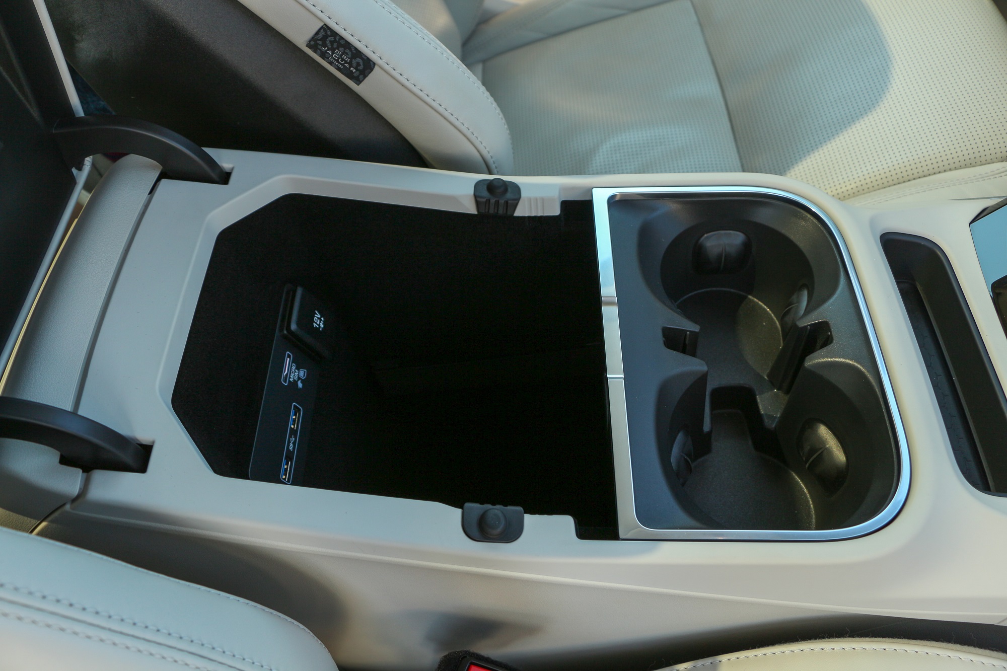 Jaguar I-PACE Interior Colors Options Seats Opinion Review Jaguarforums.com