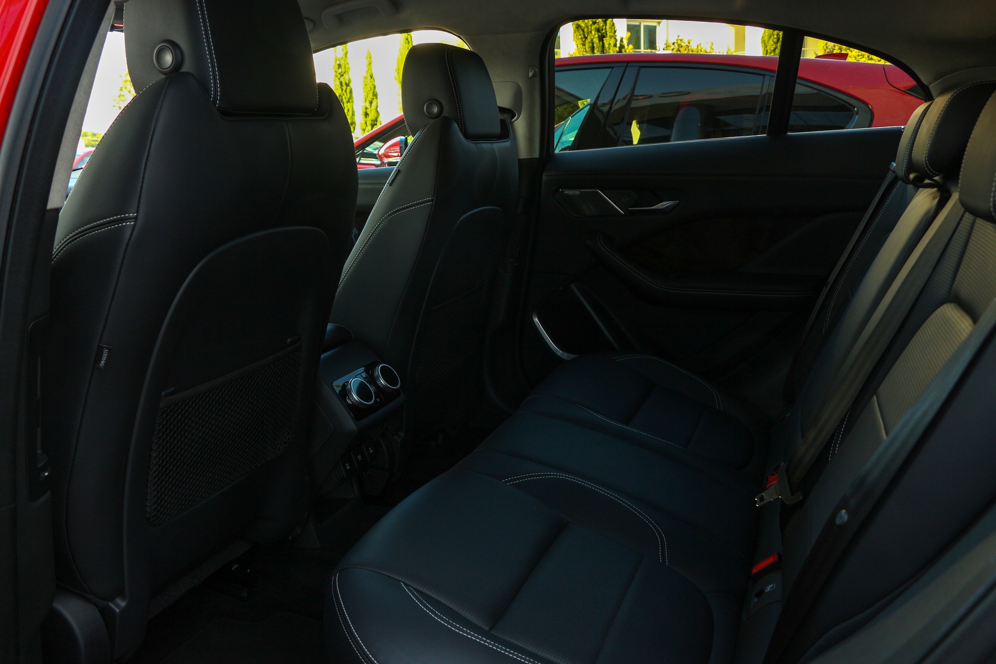 Jaguar I-PACE Interior Colors Options Seats Opinion Review Jaguarforums.com