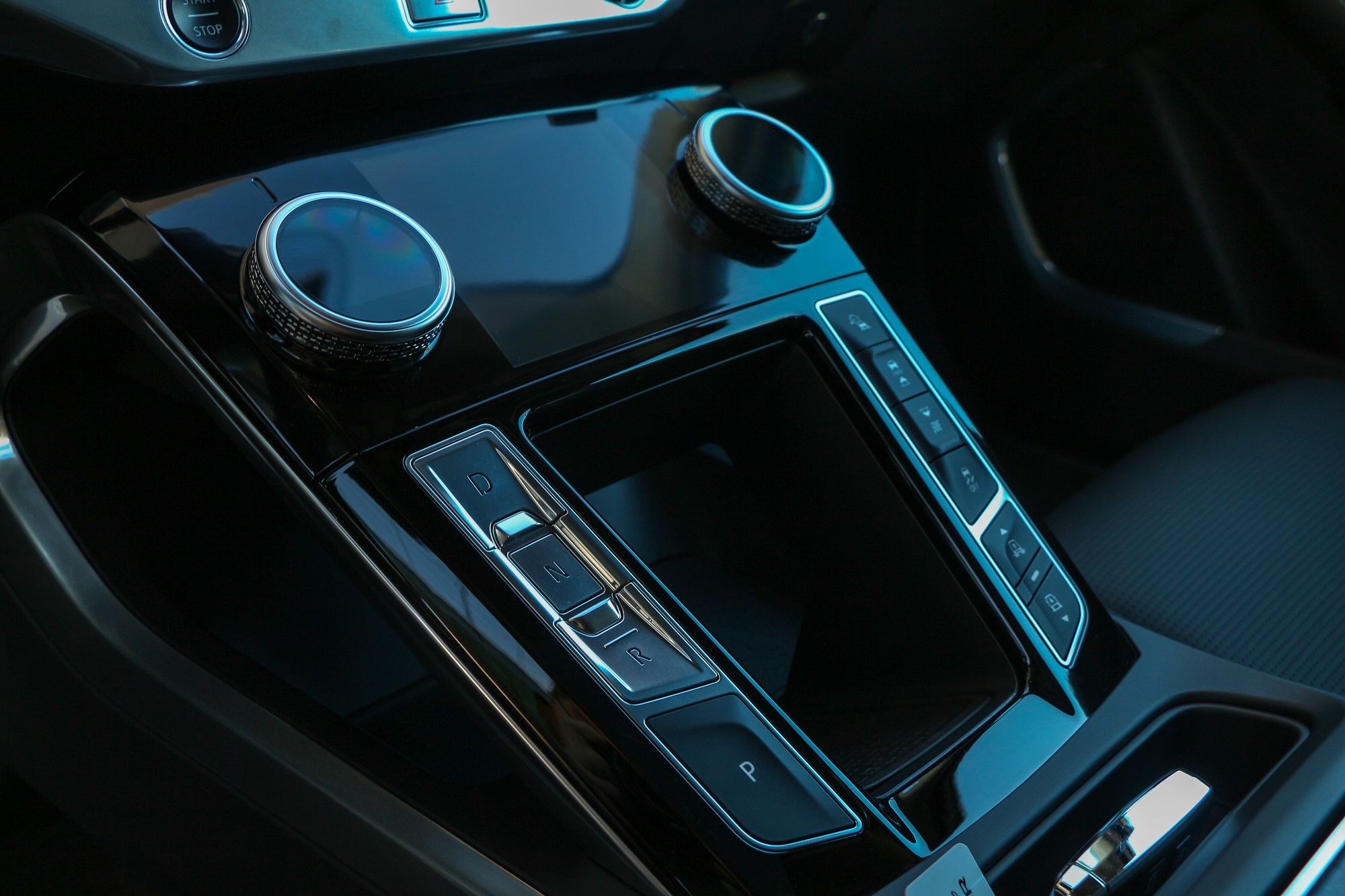 Jaguar I-PACE Interior Colors Options Seats Opinion Review Jaguarforums.com