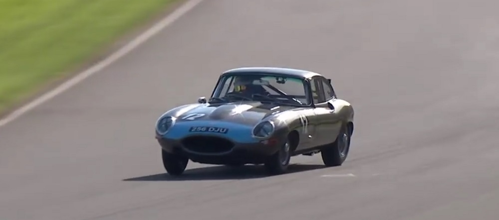 1961 Jaguar FHC E-Type Drifting Goodwood Jaguarforums.com