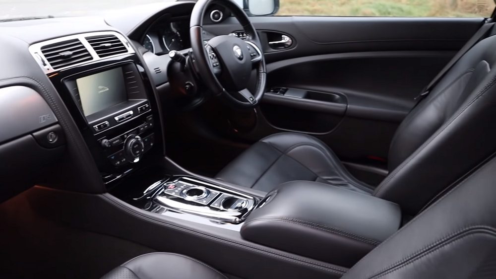 Jaguar XKR