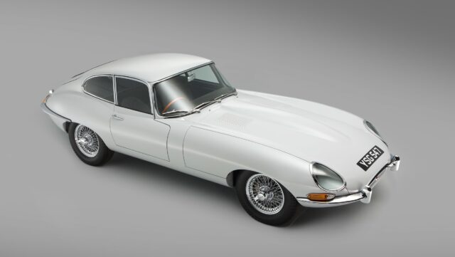 restored 1961 Jaguar E-Type interior