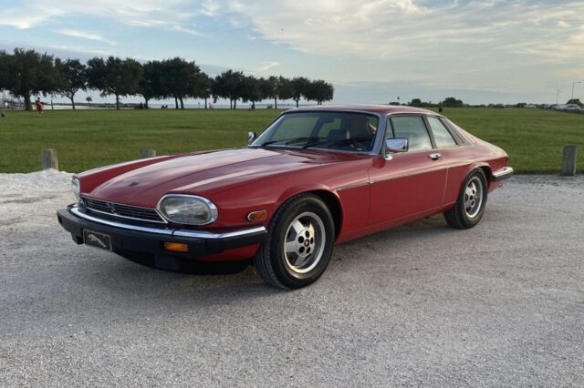 Jaguar XJS V12