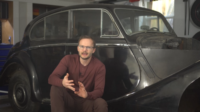 Amazing Project: Jaguar Mark V With Tesla Power
