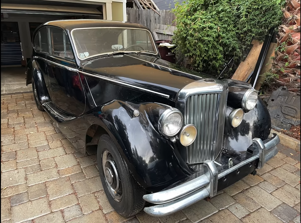 Jaguar Mark V With Tesla Power