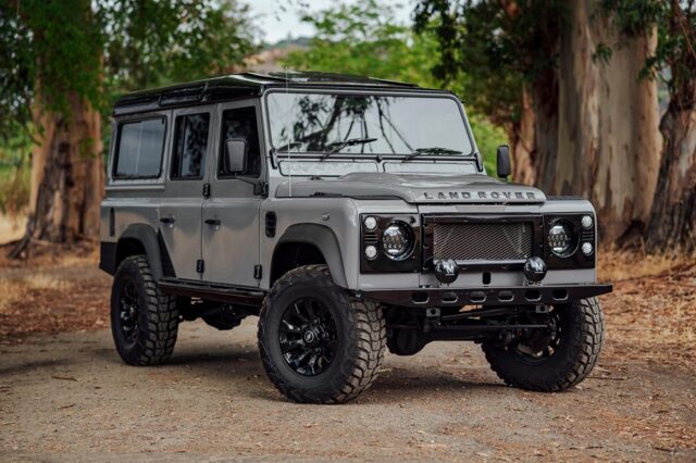 Land Rover 110
