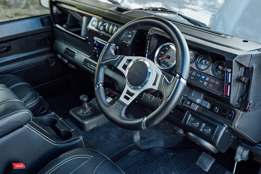Land Rover 110