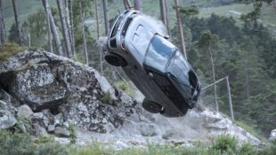Range Rover Sport SVR in No Time to Die