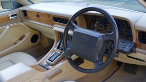 Jaguar Daimler Double Six