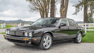 1999 Jaguar XJR