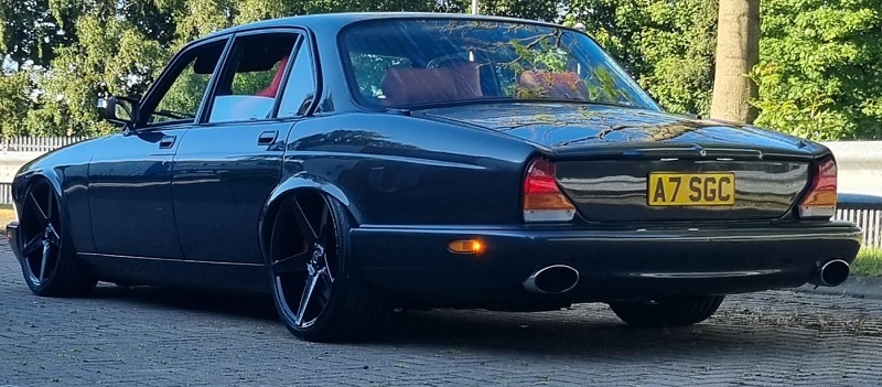 Jaguar XJ6 Restomod